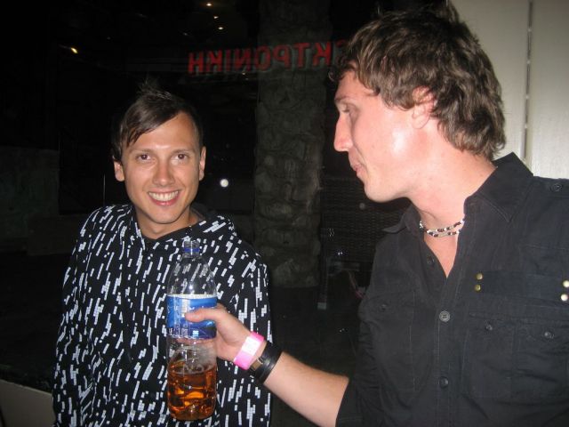 i/Kranj/Absolvent08/07-BlackWhiteParty/absolvent 1828.jpg_640.jpg